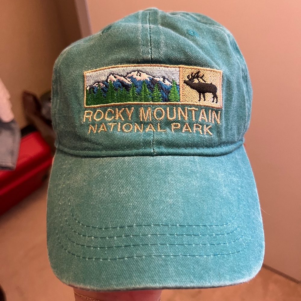 Vintage look Rocky Mountain National Park hat
